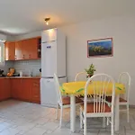 Διαμέρισμα Jadranko In A Quiet Environment Near The Center And The