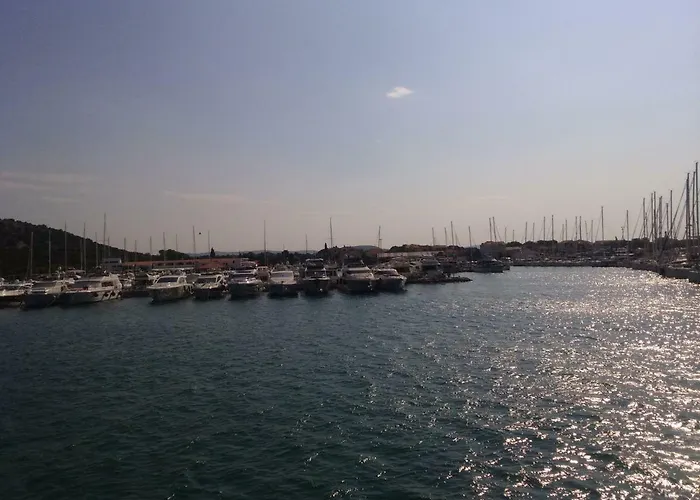 Jadranko In A Quiet Environment Near The Center And The Apartman