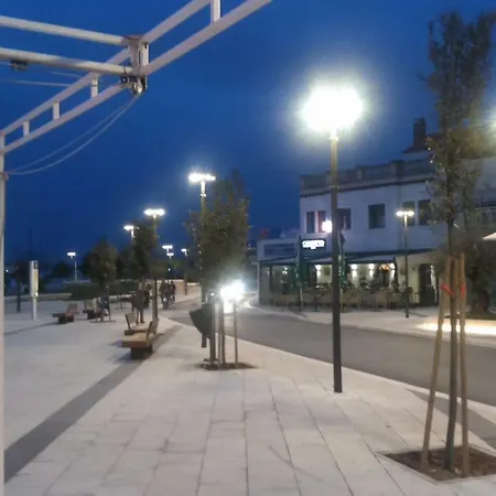 Jadranko In A Quiet Environment Near The Center And The Appartamento *