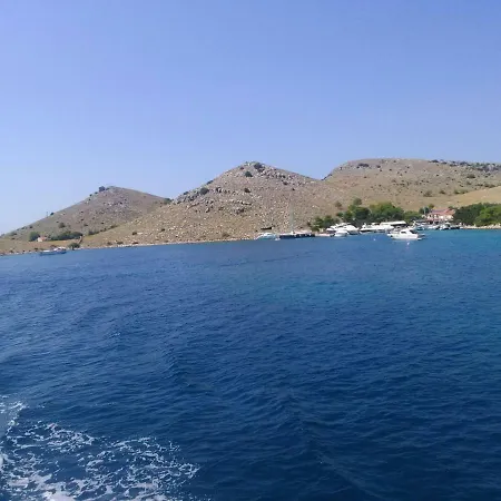 Jadranko In A Quiet Environment Near The Center And The * Murter