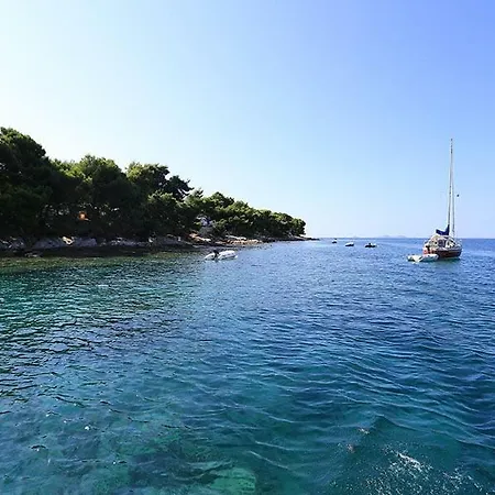 Jadranko In A Quiet Environment Near The Center And The Appartamento *